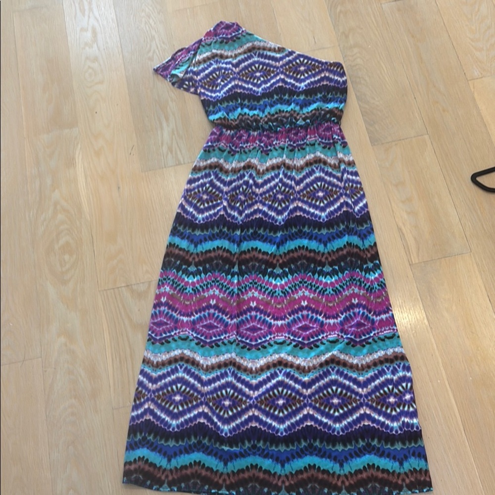 Stunning Vibrant Multicolor One-Shoulder Flutter Sleeve Dress NWT size 8.